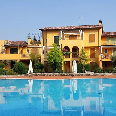 Borgo Del Torchio F1 Bybookinggardalake 아파트 *