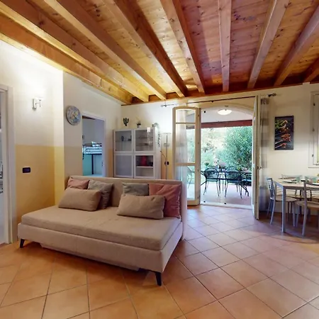 Borgo Del Torchio F1 Bybookinggardalake