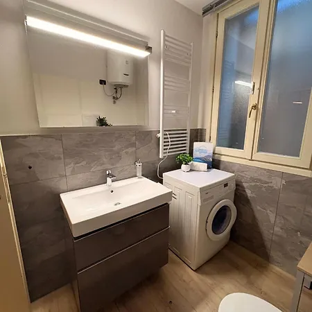 Borgo Del Torchio F1 Bybookinggardalake 아파트